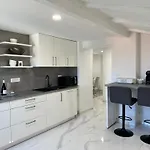 Apartma 78