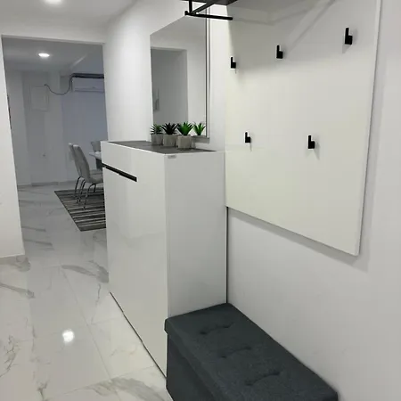 Apartma 78 Koper