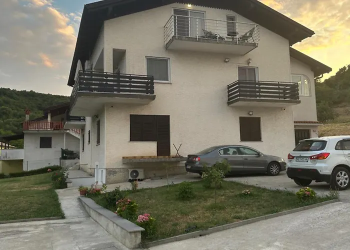 Apartma 78 아파트